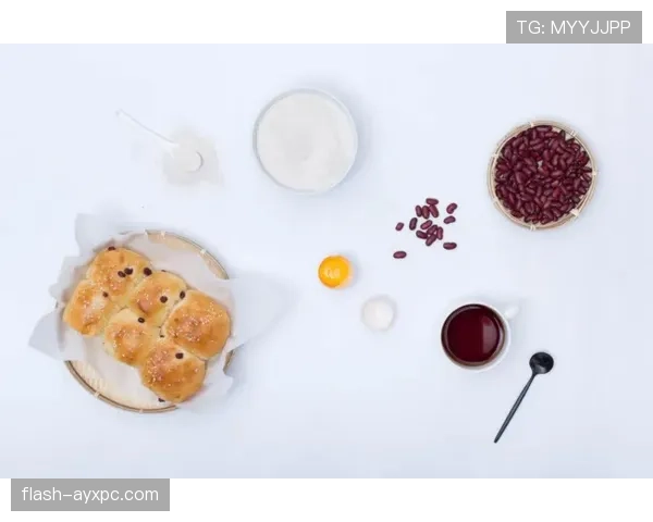 梅西家冰箱里塞满蛋白粉,连饮料都是按毫升算的 梅西家冰箱里塞满蛋白粉,连饮料都是按毫升算的